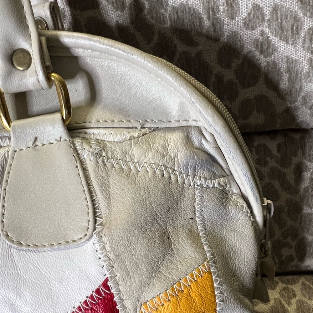 Purse - Picture 4 of 4